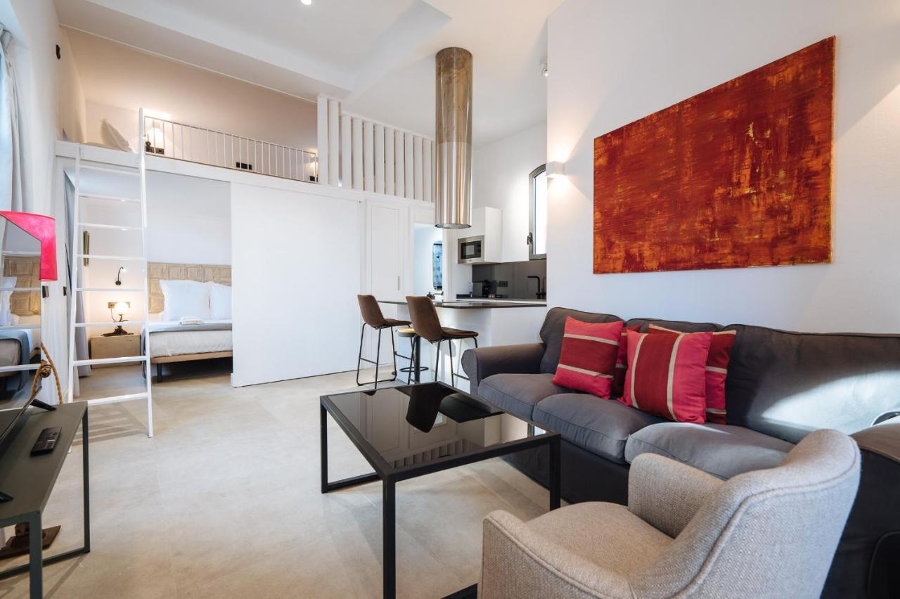 Apartamentos Montevideo 6 セビリア エクステリア 写真